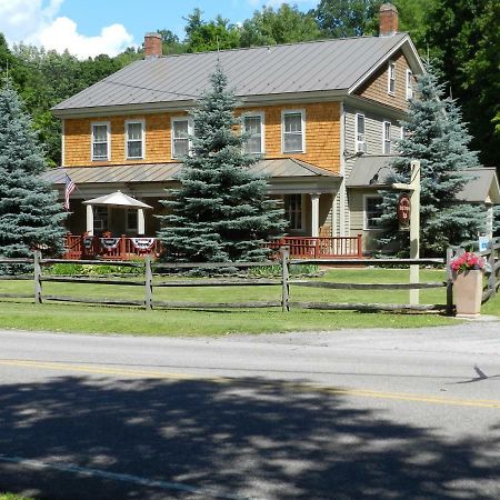 Waybury Inn East Middlebury エクステリア 写真