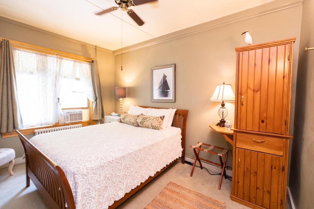 Waybury Inn East Middlebury エクステリア 写真