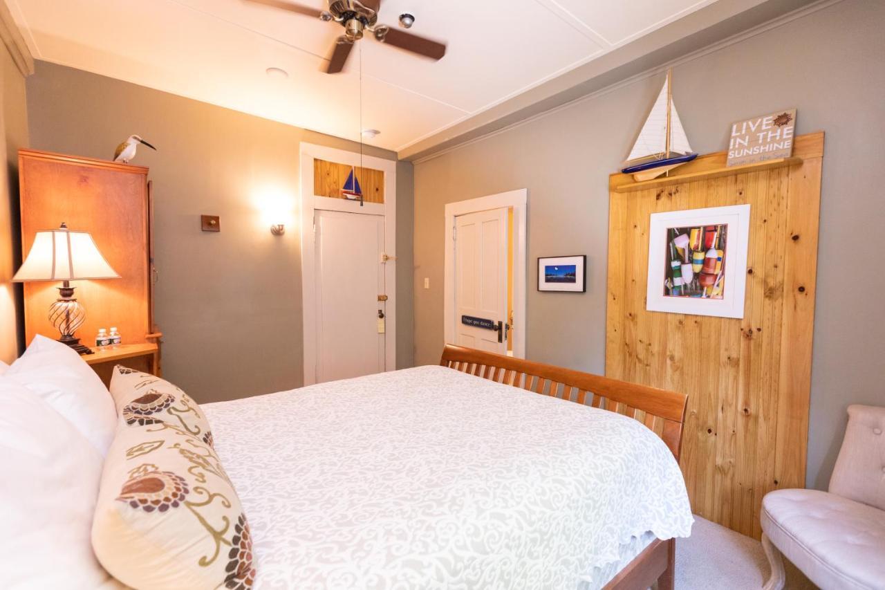 Waybury Inn East Middlebury エクステリア 写真