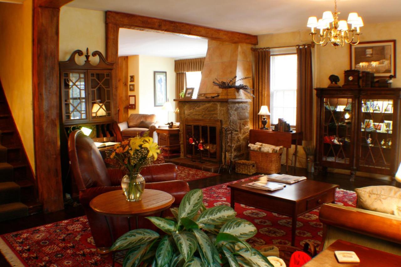 Waybury Inn East Middlebury エクステリア 写真