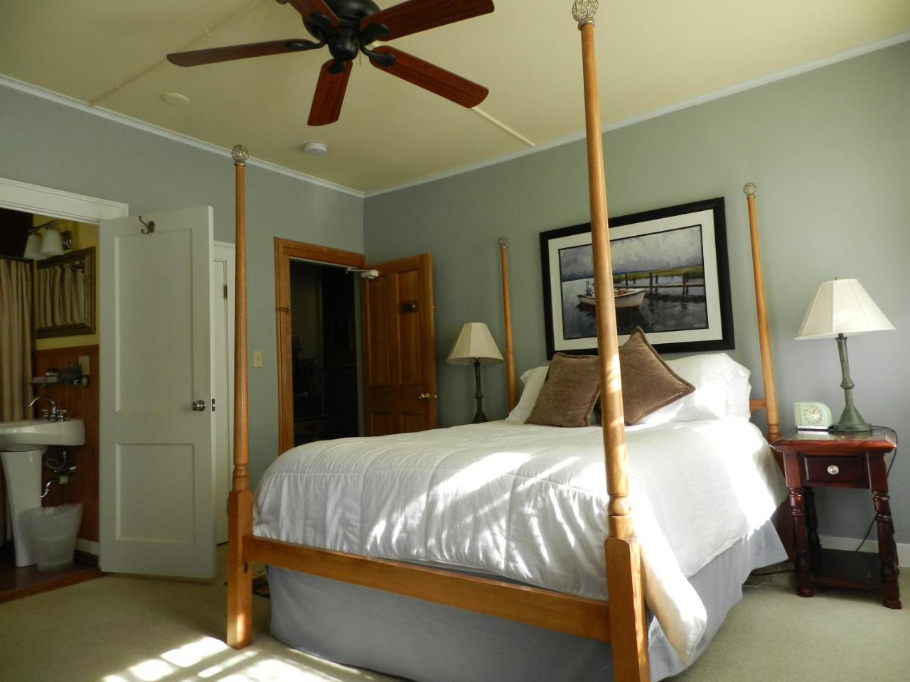 Waybury Inn East Middlebury エクステリア 写真