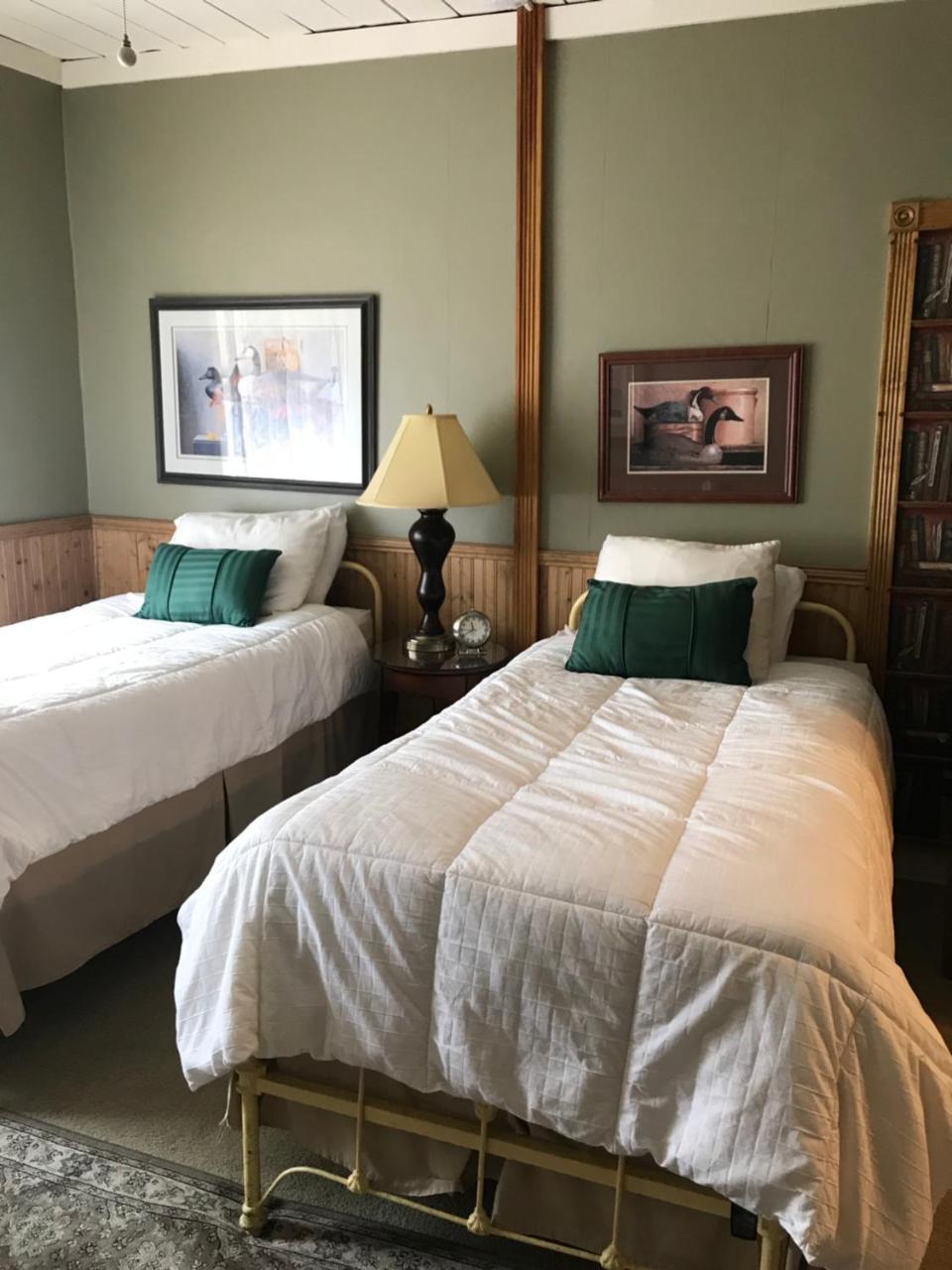 Waybury Inn East Middlebury エクステリア 写真