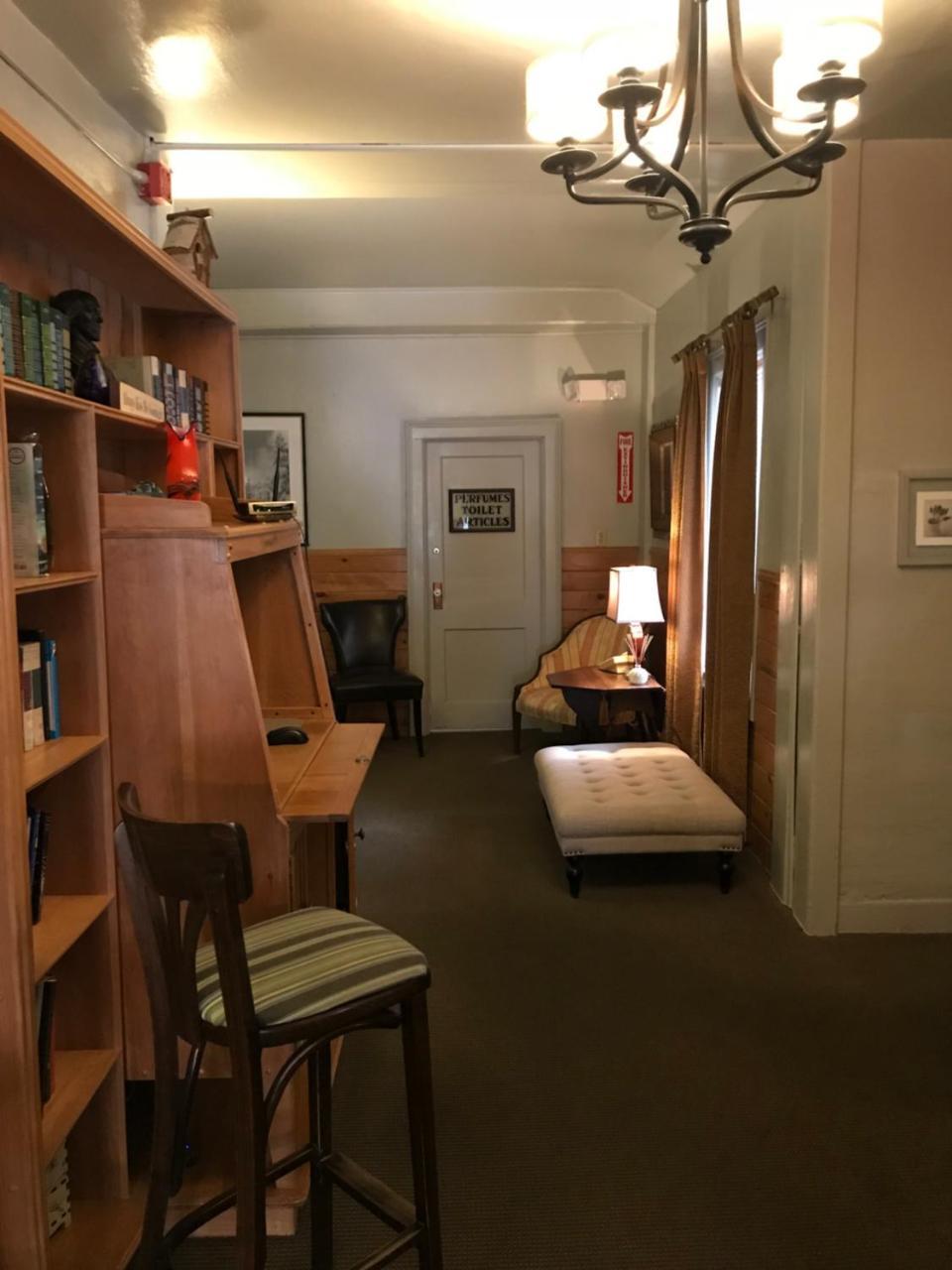 Waybury Inn East Middlebury エクステリア 写真