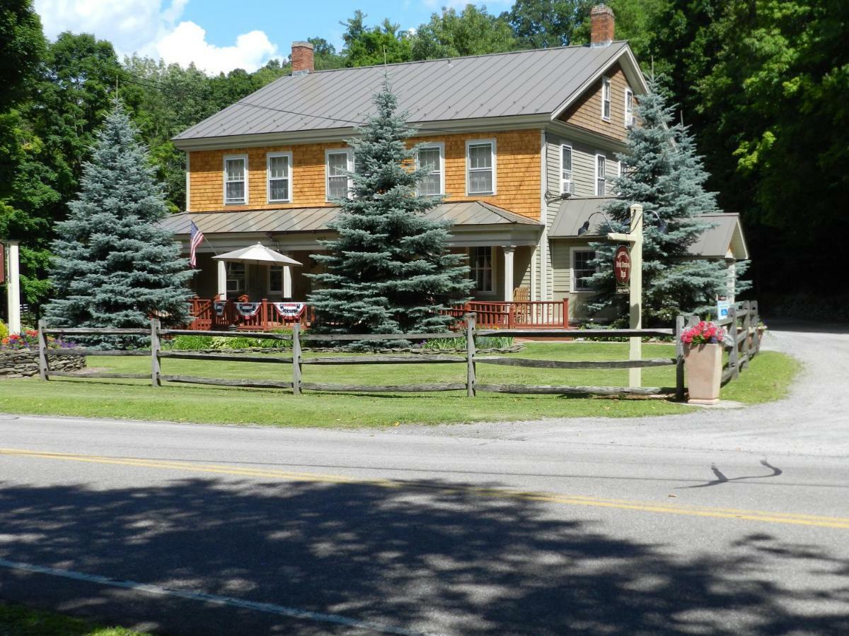 Waybury Inn East Middlebury エクステリア 写真